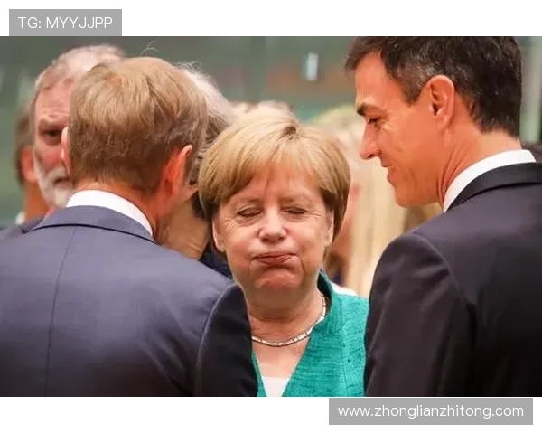 今日趣图：斯洛特巧妙安排小队出战主力难敌的幽默瞬间